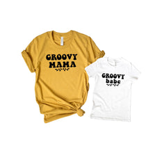 Load image into Gallery viewer, Groovy Mama Tee